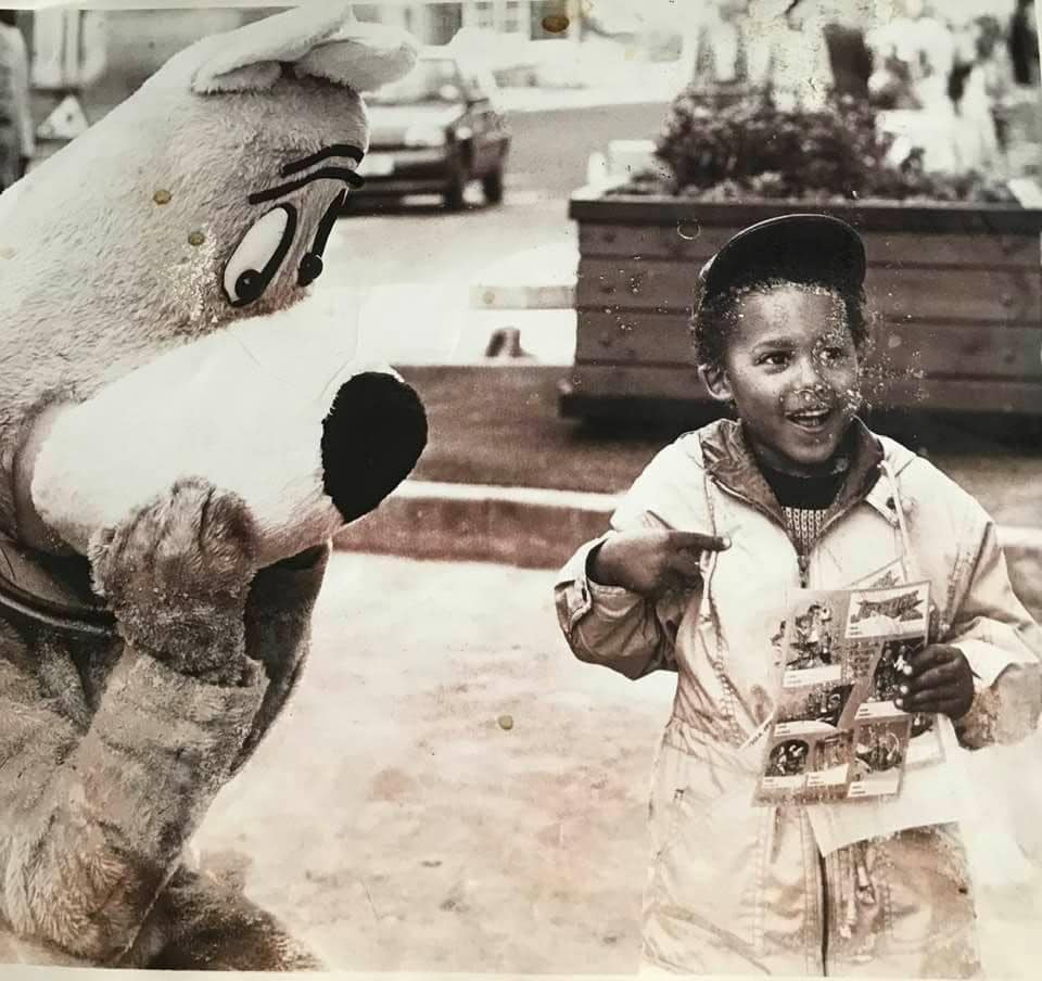 Aaron Henriques aged 3 with the Jacksons Aaron Henriques first time in the press posing with the Jacksons in Gloucester